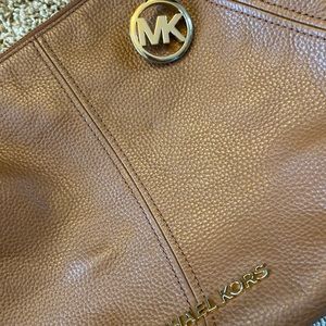 Michael Kors shoulder bag tan
